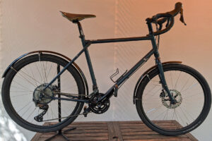 Aarios Discovery Cross